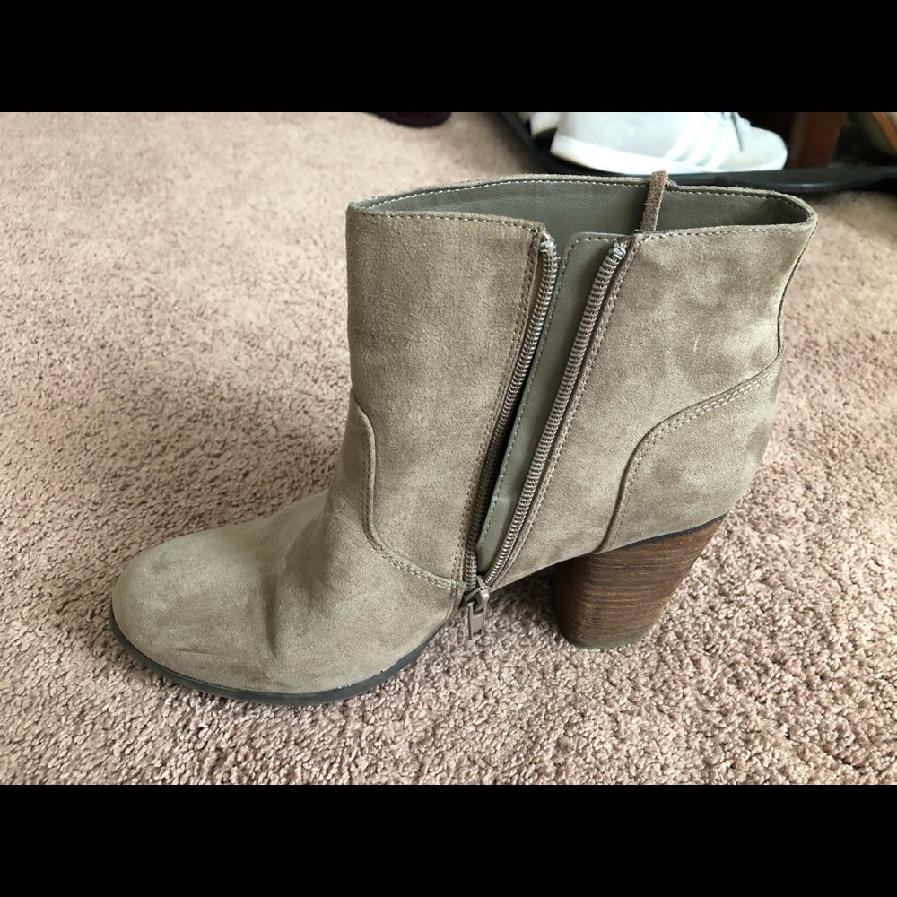 Fringe booties - Picture 2 of 5